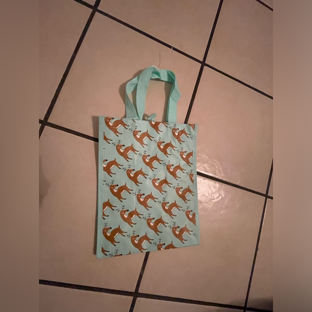 Stylish Mint Green Tote Bag with Fox Print